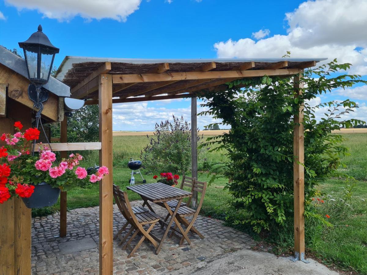 Le Chalet De La Ferme Du Tertre Villers-au-Tertre エクステリア 写真